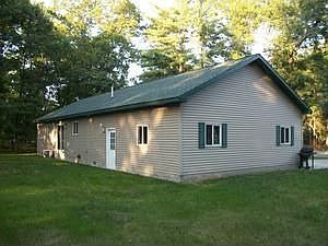 2nd image of 877 Wilderness Dr