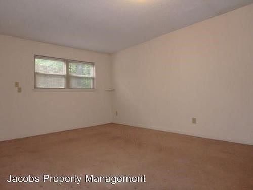 3rd image of 1612 Anthony St APT 01