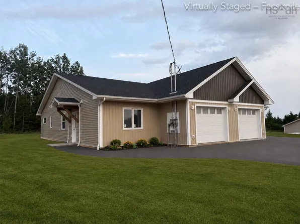 32 Longview Dr, North River, NS B6L 6L2