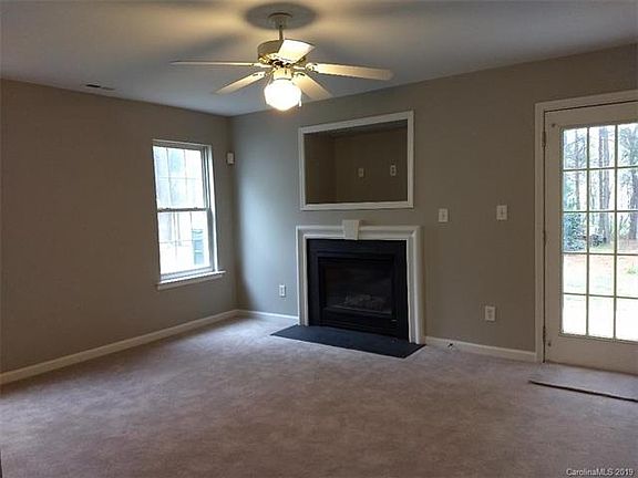 3rd image of 6330 Pink Dogwood Ln