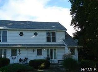 207 Highland Ave APT 3, Marlboro, NY 12542