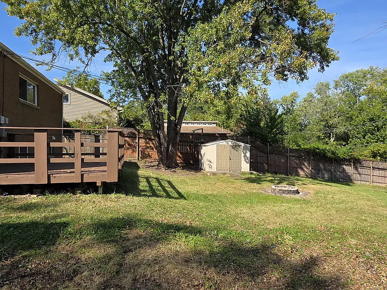 1439 S Highland Ave — Photo 21