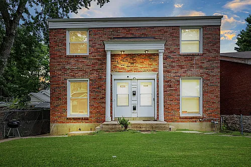 4238 California Ave #MAIN Photo 1