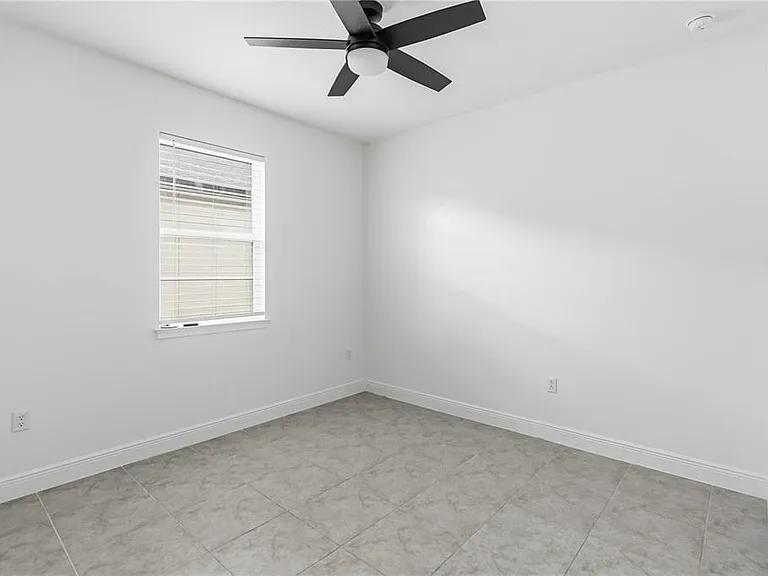 4848 Shady Pines Dr — Photo 23