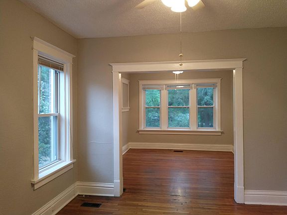 2nd image of 3245 Lafayette Ave #2W