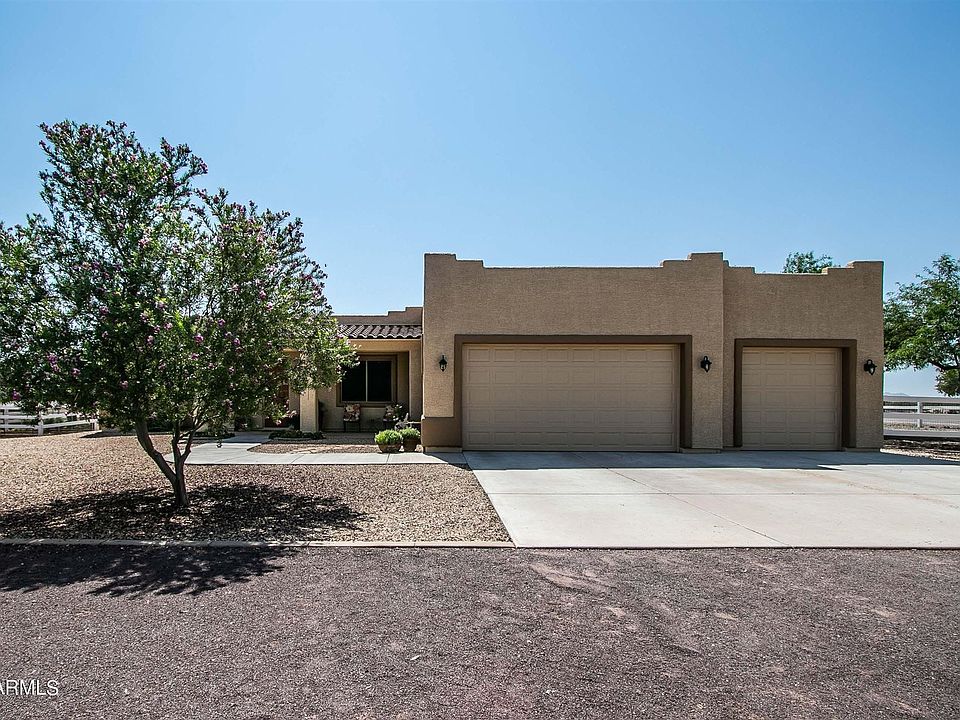 1st image of 21039 W Madre Del Oro Dr