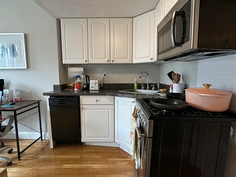 544 Columbus Ave #7 — Photo 7