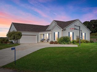 W2388 W Schure Dr, Oconomowoc, WI 53066