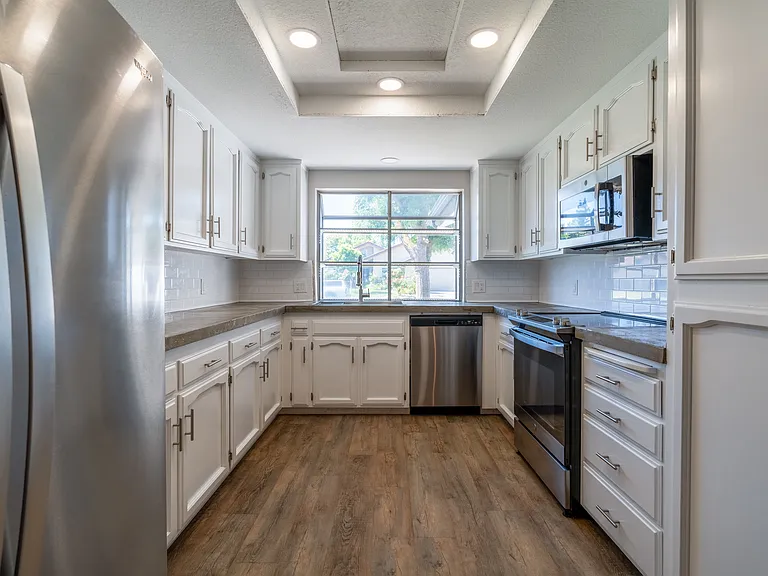 2475 Escalon Ave — Photo 10