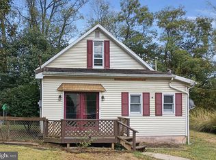 248 Hood Ave, Shinnston, WV 26431