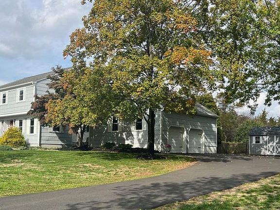 2nd image of 85 De Hart Dr