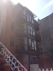 Rented by Realty 2000 Associates Ltd