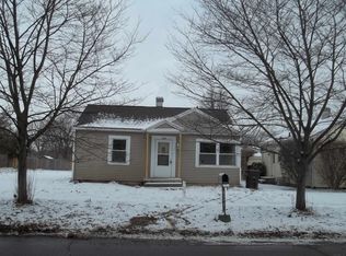 1718 W Indiana Ave, Elkhart, IN 46516