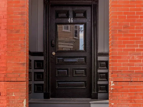 46 Saxton St Floor 3, Dorchester, MA 02125