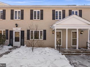 9886 Hollow Glen Pl #2538A, Silver Spring, MD 20910