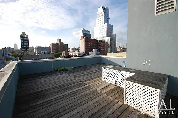 Rented by REAL New York | media 14