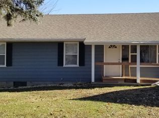706 6th Ave, Mendota, IL 61342