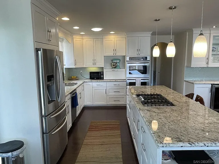 2353 Cowley Way — Photo 9