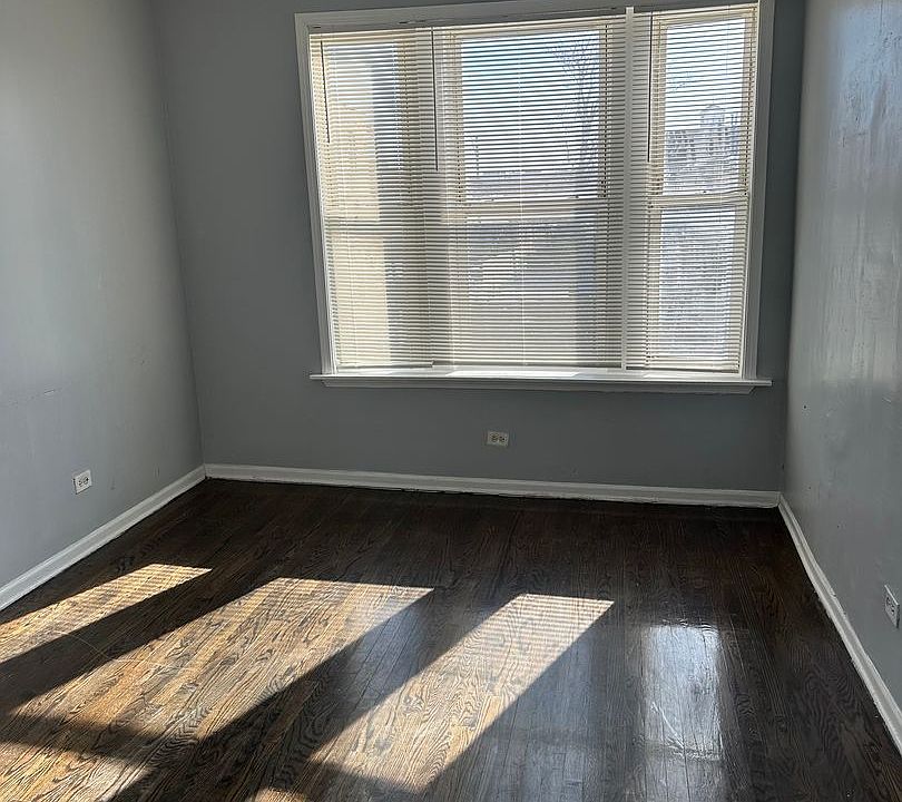 1st image of 351-357 S Homan Ave #3350-2