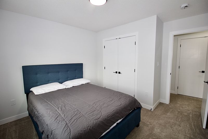 Edmonton House for rent - 4 Bedrooms — photo 42