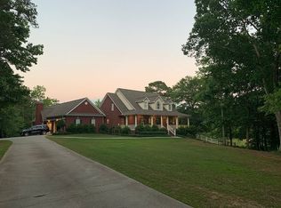 205 Saint Gabriel Way, Fayetteville, GA 30215