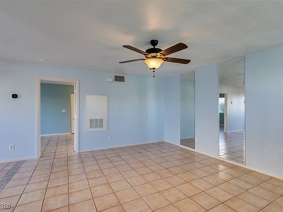 5th image of 725 Anne Ln #725