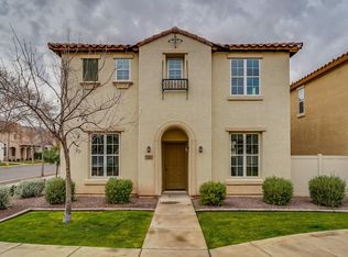973 S Wallrade Ln, Gilbert, AZ 85296