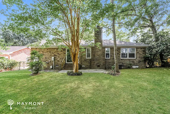 109 Terry Ave — Photo 15