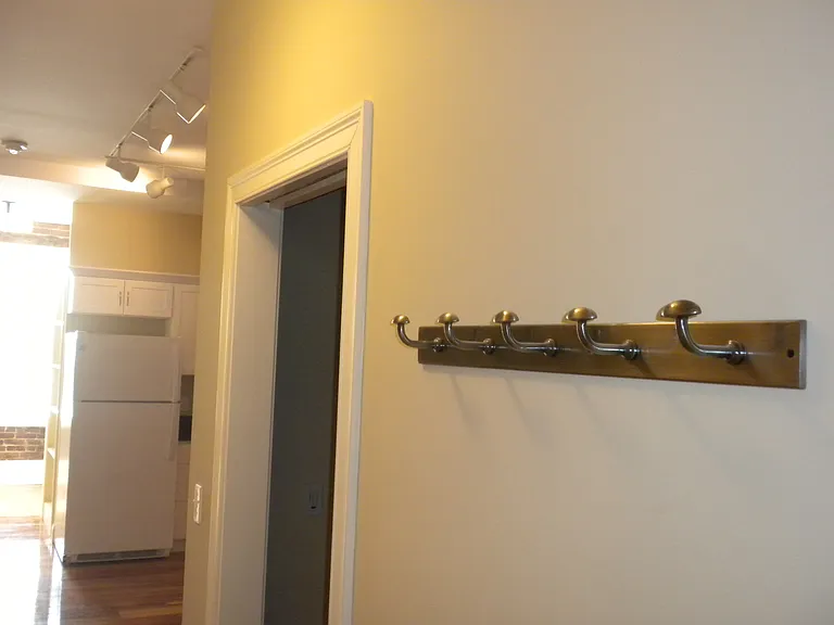 15 N Pleasant St #2S — Photo 22