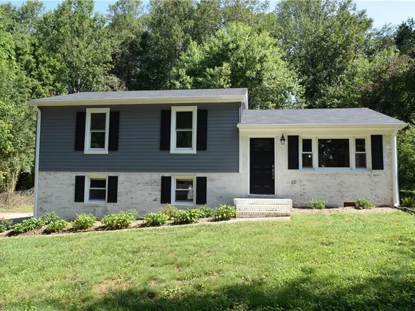 4075 Deamon Ct, Winston Salem, NC 27101