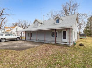 2421 Howe Rd, Burton, MI 48519