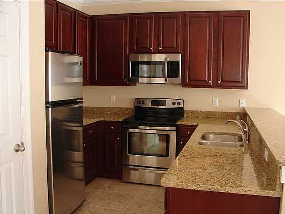 4th image of 123 Big Oaks Ln