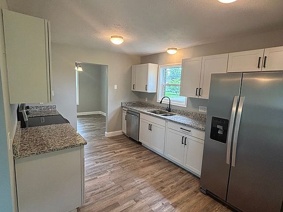 4th image of 7617 Temple Acres Dr