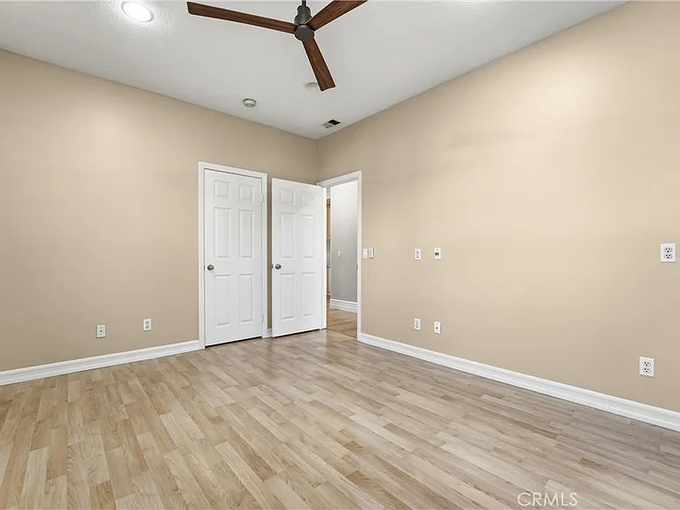 2536 Brennen Way — Photo 41
