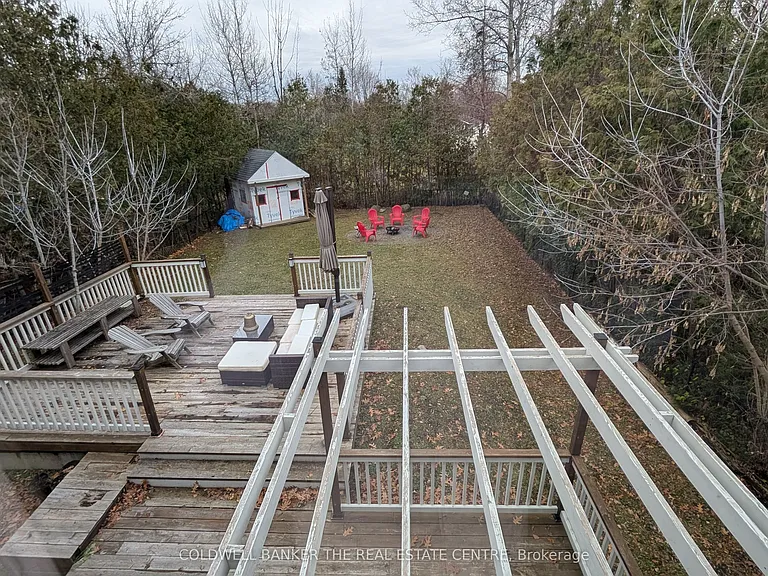 247 Poplar Ave — Photo 15