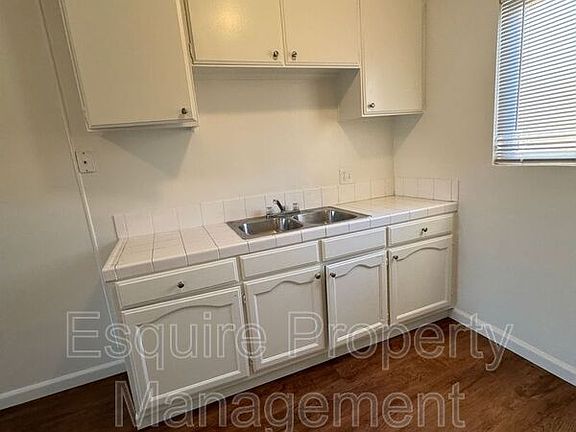 5th image of 730 W Channel Islands Blvd #A7