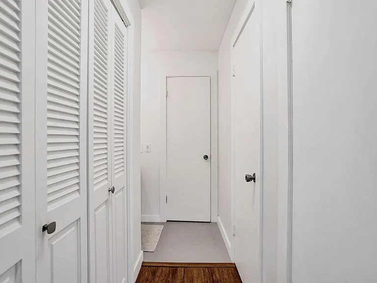 6289 Bay Club Dr — Photo 25