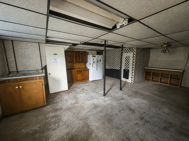 161 Pentagon Cir — Photo 22
