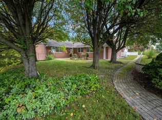 541 Broadway Ave, Morgantown, WV 26505