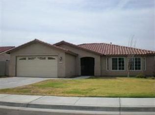 2116 Brazil Ave, Bakersfield, CA