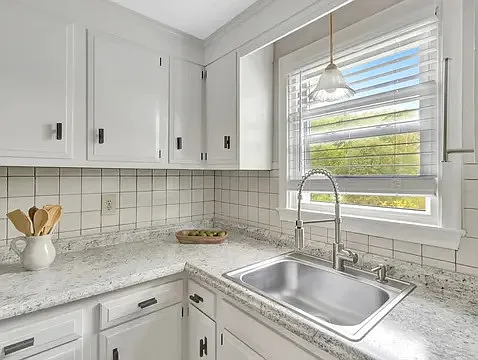 24 River St #B — Photo 9