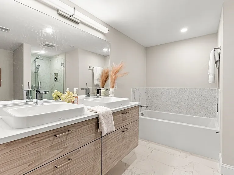 771 Harrison Ave #Penthouse 7 — Photo 35
