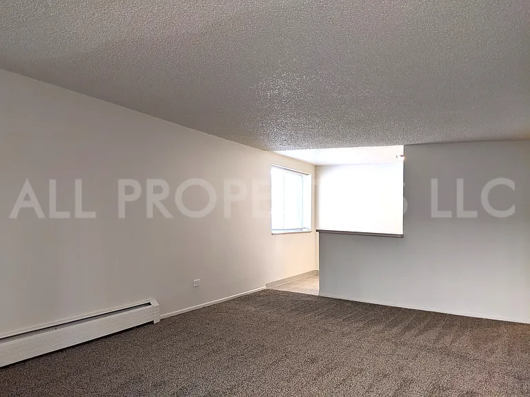 1200 N Emerson St #204 — Photo 15