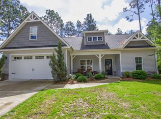 140 Old Hunt Rd, Pinehurst, NC 28374