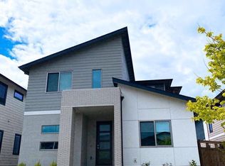 16663 SE Pleasant Valley Pkwy, Happy Valley, OR 97086
