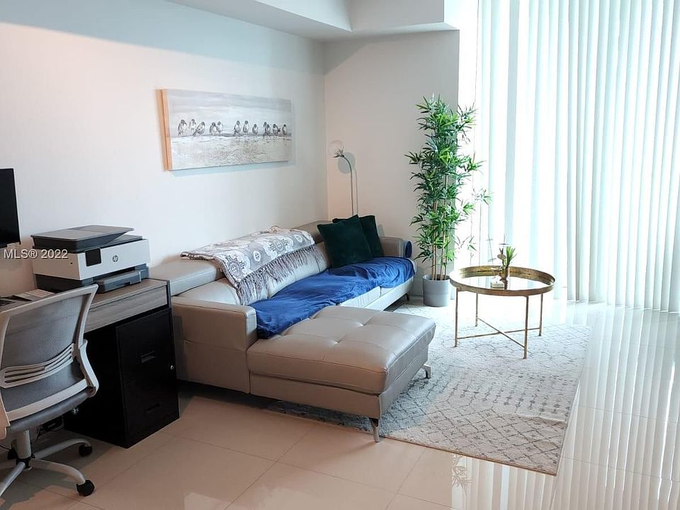 1st image of 1900 N Bayshore Dr APT 2409