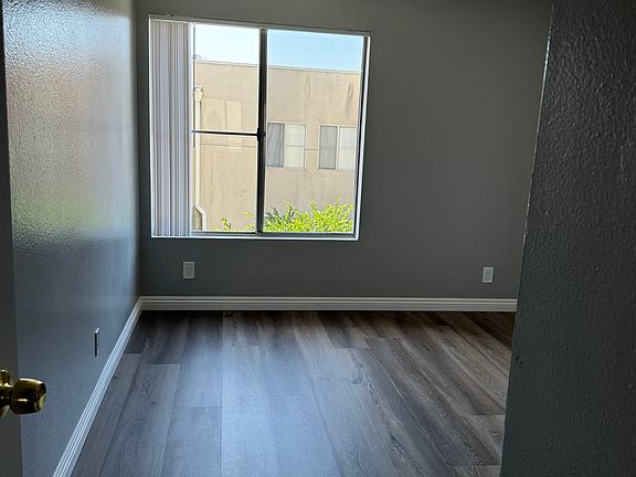 5th image of 5311 Huntington Dr N APT 30