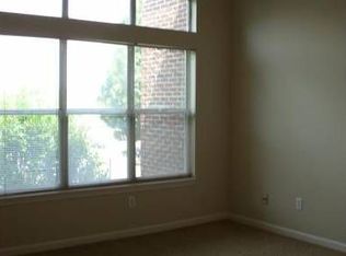 2009 21st Ave S APT 112, Nashville, TN 37212