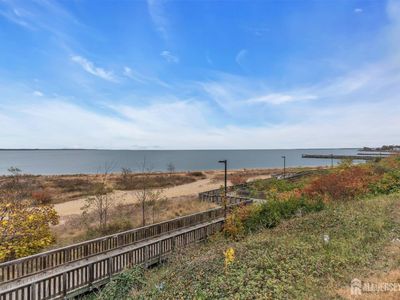 115 Shoreland Cir, Laurence Harbor, NJ, 08879