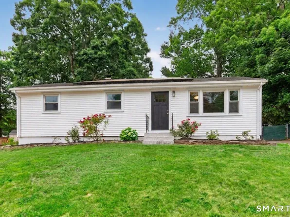 51 Beechwood Road, Montville, CT 06370
